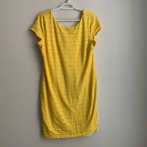 CATO Capped Sleeve Yellow Blouse Size 16